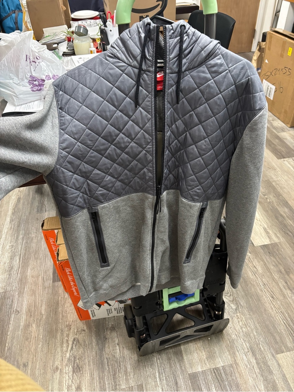 Nike Men's Quilted Hooded Zip Jacket in Gray